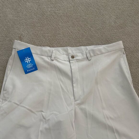 NWT. Haggar Cool 18 Pro Garbardine Shorts with Sun Protection Men’s 42 - Picture 3 of 15